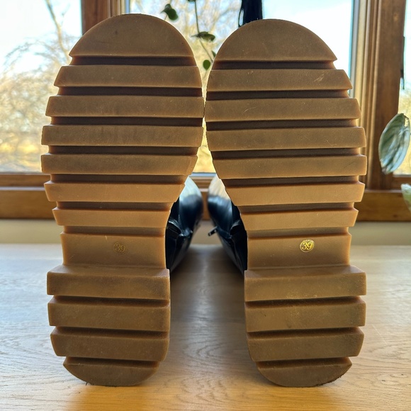 Alias Mae Australia Donni Lug Sole Black Leather Boots - Picture 3 of 16